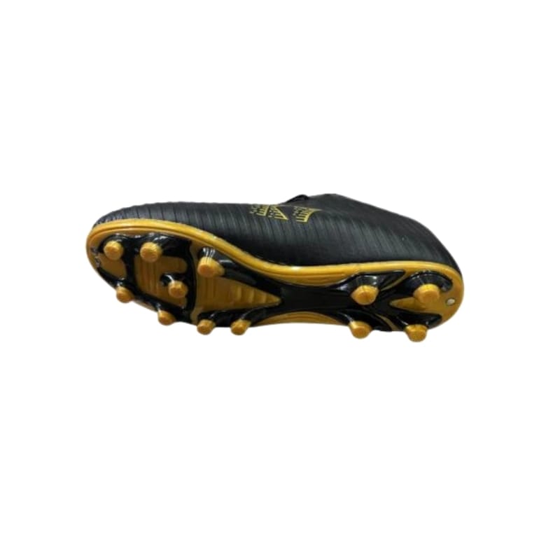 195 K7 Mens Soccer Boots Korea Black and Gold.