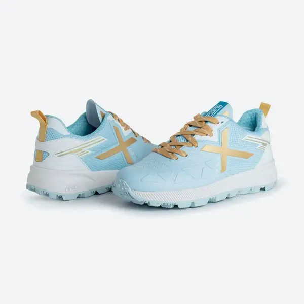 munich-drag-05-hockey-shoes-sky-blue-2023